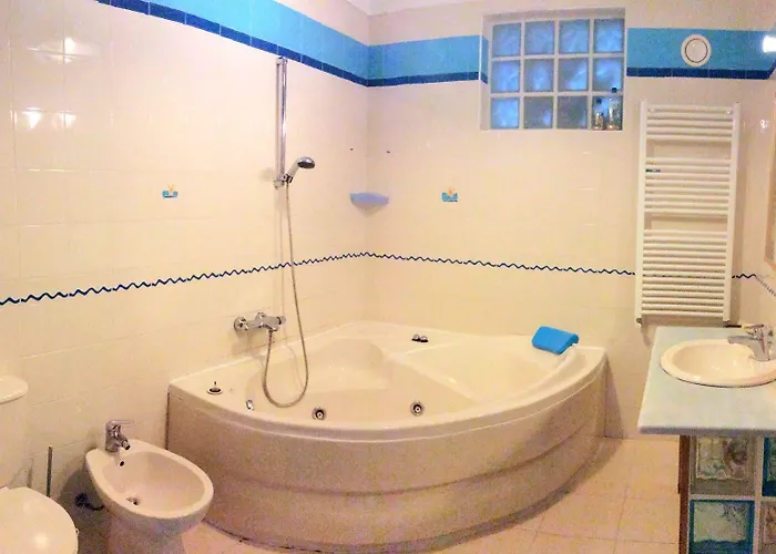 Freesurfcamp Hostel *